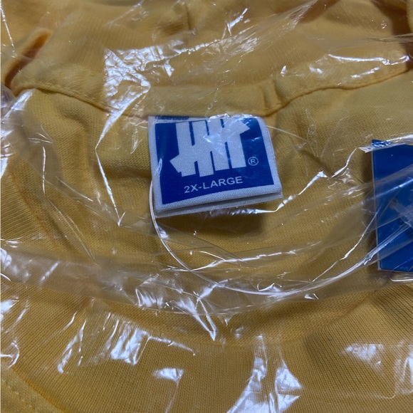 Undefeated Icon T-shirt - Picture 6 of 8